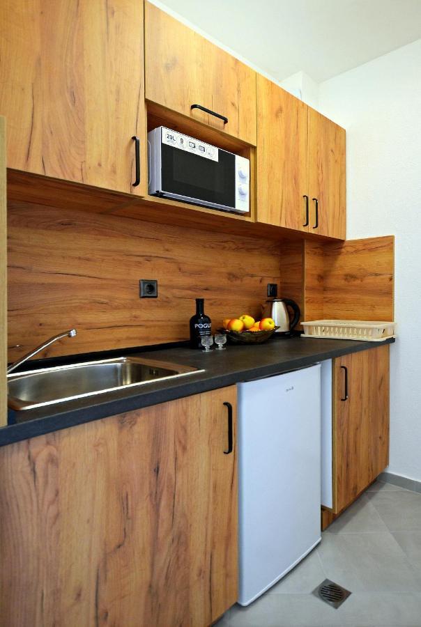 Di Mare Holiday Apartments 克兰内沃 外观 照片