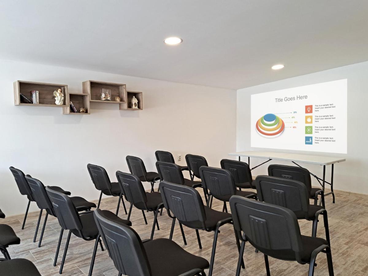 Di Mare Holiday Apartments 克兰内沃 外观 照片