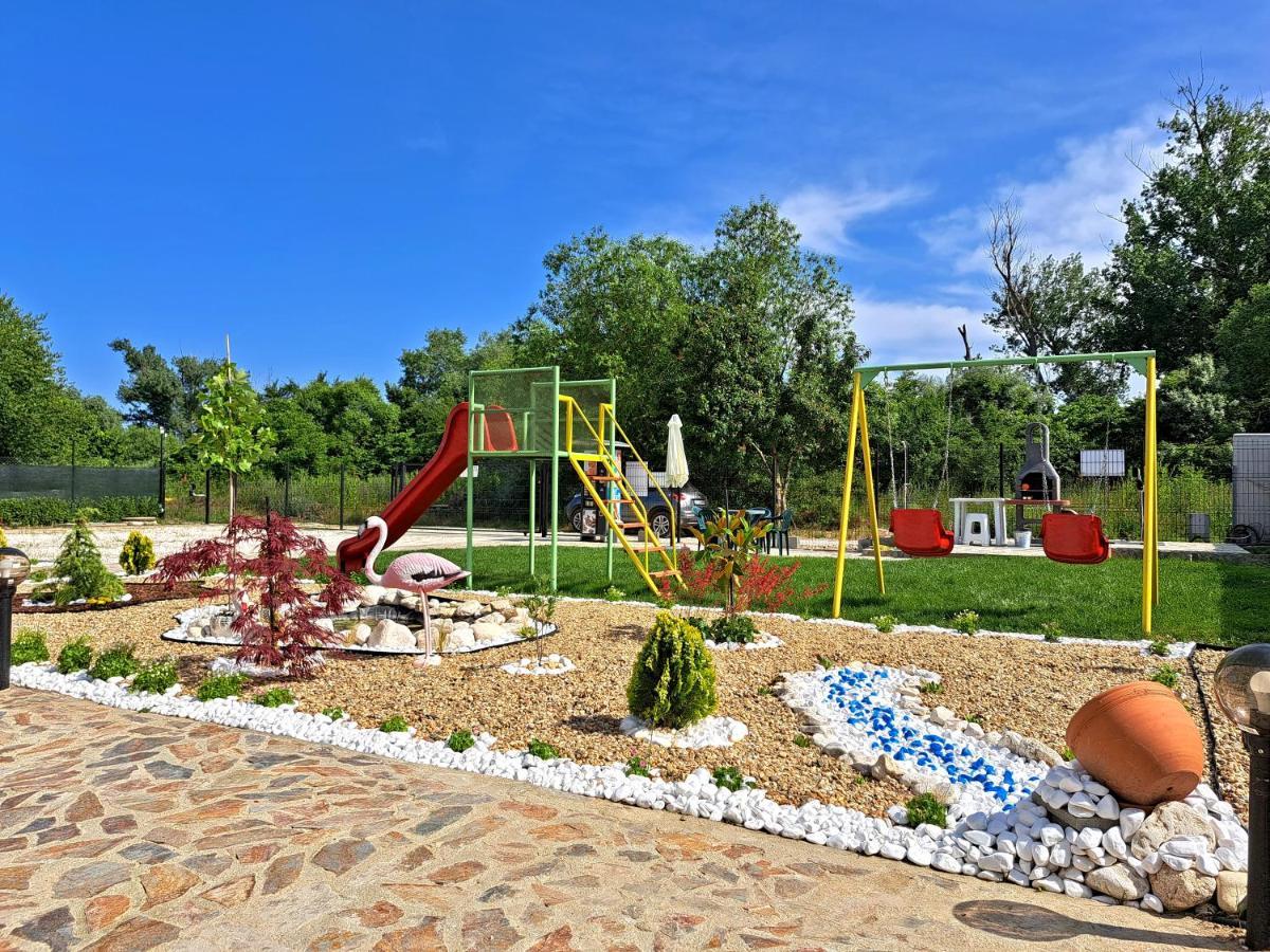 Di Mare Holiday Apartments 克兰内沃 外观 照片